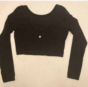 lululemon athletica Black Long Sleeve Crop Top Perfect Condition! Size 8